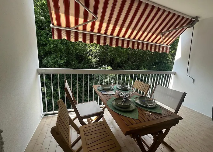 Apartament Avec Balcon Sud, Parking Prive A - Fr-1-374-227 Arcachon